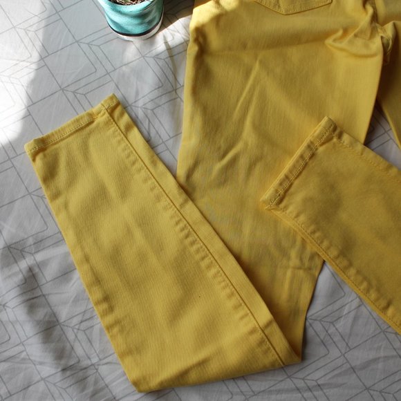 🌈Bright yellow Ankle Skinny - 7 For All Mankind - NWT 🌞 - Picture 3 of 7